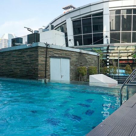ג'קרטה דירות באזור Senayan, בגודל 92 מר, עם 3 חדרי שינה ו- 2 חדרי רחצה פרטיים מראה חיצוני תמונה